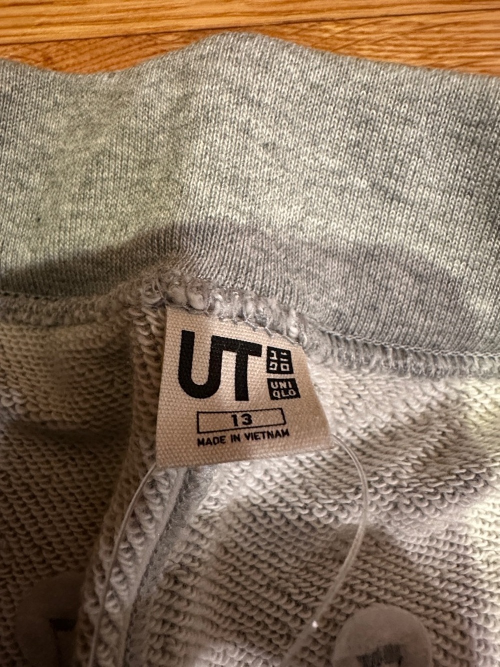 Uniqlo Kaws + Warhol collaboration gray Kids Sweatpants NWT streetwear size 13 - Picture 6 of 14